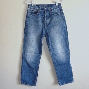 Women's Gap Curvy Cheeky Straight Medium Wash Jeans, Size 10 Curvy